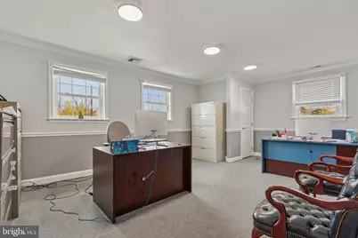 239 W Germantown Pike, Norristown, PA 19401 - Photo 17