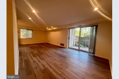 1637 Oakwood Drive #UNIT S-113, Penn Valley, PA 19072 - Photo 5