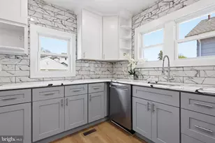 103 Center Ave, Willow Grove, PA 19090 - Photo 13