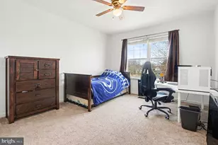 12 Raleigh Ct, Harleysville, PA 19438 - Photo 25