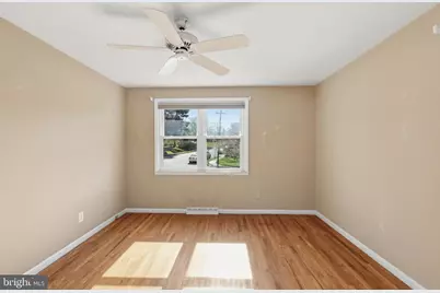 2015 Spring Mill Road, Conshohocken, PA 19428 - Photo 19