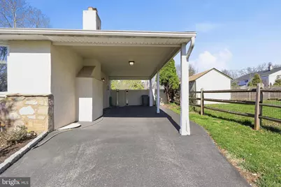 2015 Spring Mill Road, Conshohocken, PA 19428 - Photo 37