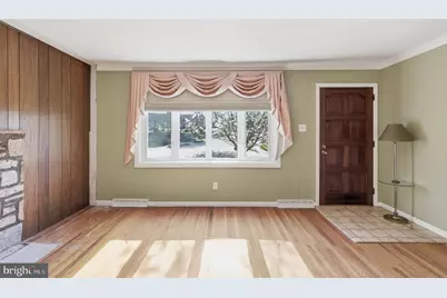 2015 Spring Mill Road, Conshohocken, PA 19428 - Photo 9