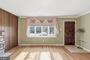 2015 Spring Mill Rd, Conshohocken, PA 19428 - Photo 9