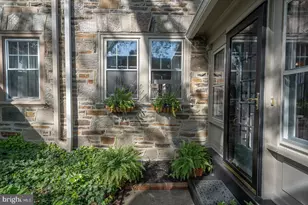 712 Stradone Rd, Bala Cynwyd, PA 19004 - Photo 3