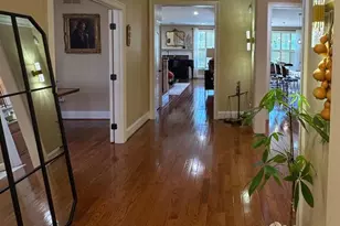 562 Farmdale Cir, Blue Bell, PA 19422 - Photo 3