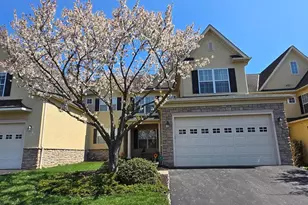 562 Farmdale Cir, Blue Bell, PA 19422 - Photo 1