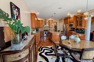 562 Farmdale Cir, Blue Bell, PA 19422 - Photo 17
