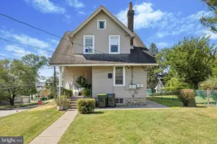 501 W Moreland Rd, Willow Grove, PA 19090 - Photo 1