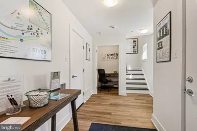 956 Riverplace Drive #2, Conshohocken, PA 19428 - Photo 5