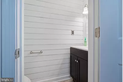 106 W 5th Street, Bridgeport, PA 19405 - Photo 11