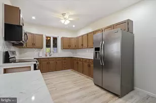 106 W 5th St, Bridgeport, PA 19405 - Photo 7