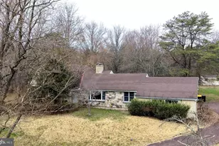 2871 Heather Dr, Harleysville, PA 19438 - Photo 3