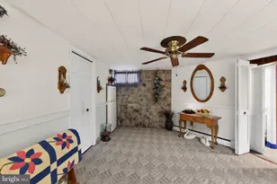 433 Washington St, East Greenville, PA 18041 - Photo 3