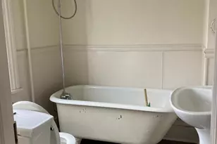 914 Swede St, Norristown, PA 19401 - Photo 7