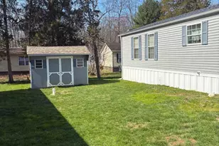 617 Willow Dr, Green Lane, PA 18054 - Photo 3