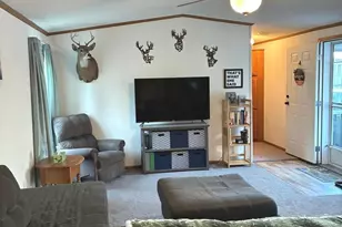 617 Willow Dr, Green Lane, PA 18054 - Photo 5