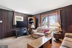 1809 New Hope St, Norristown, PA 19401 - Photo 7