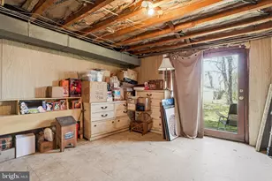 1809 New Hope St, Norristown, PA 19401 - Photo 21