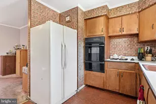 1809 New Hope St, Norristown, PA 19401 - Photo 11