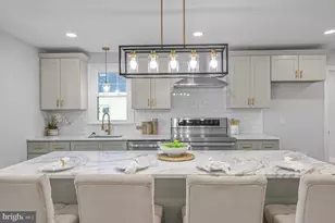 1014 Lansdale Ave, Lansdale, PA 19446 - Photo 3