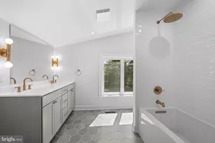 1021 Walsh Ln, Narberth, PA 19072 - Photo 57