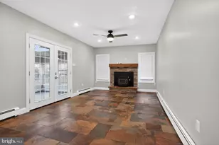 1210 Hunter Hill Dr, Lansdale, PA 19446 - Photo 9