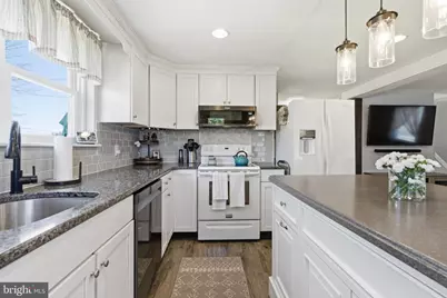 1014 Thrush Lane, Audubon, PA 19403 - Photo 13