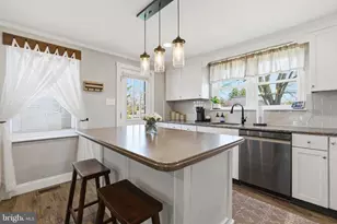 1014 Thrush Ln, Audubon, PA 19403 - Photo 11