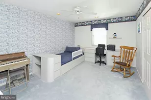 54 Roy Ln, Huntingdon Valley, PA 19006 - Photo 17