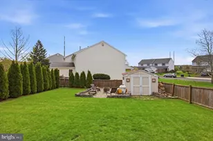 103 Abbey Ln, Telford, PA 18969 - Photo 33