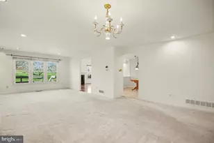 129 Pinecrest Ln, Lansdale, PA 19446 - Photo 11