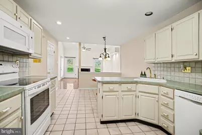 129 Pinecrest Lane, Lansdale, PA 19446 - Photo 5