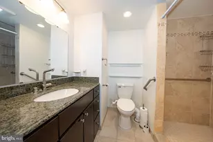 20925 Valley Forge Cir, King of Prussia, PA 19406 - Photo 11