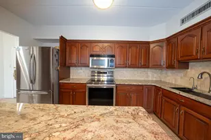 20925 Valley Forge Cir, King of Prussia, PA 19406 - Photo 5