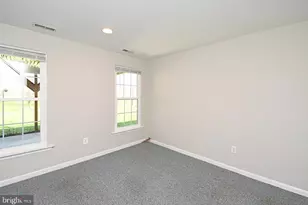 402 Jene Ct, North Wales, PA 19454 - Photo 7