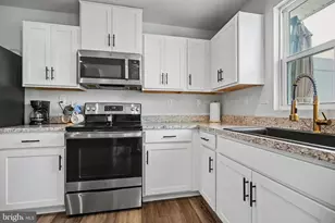 3 Castle Dr, Gilbertsville, PA 19525 - Photo 7