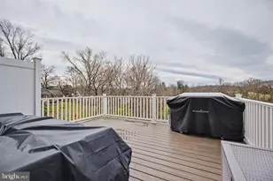 3 Castle Dr, Gilbertsville, PA 19525 - Photo 29