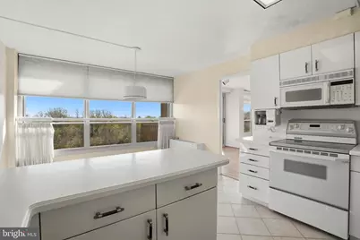 1001 City Avenue #W-1005, Wynnewood, PA 19096 - Photo 11