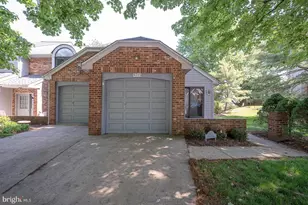 9315 Eagle View Dr, Lafayette Hill, PA 19444 - Photo 3