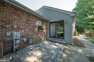 9315 Eagle View Dr, Lafayette Hill, PA 19444 - Photo 5