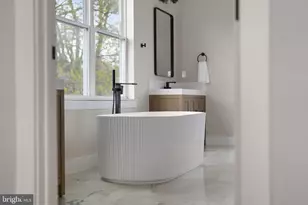 906 S Collegeville Rd, Phoenixville, PA 19460 - Photo 43