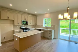 306 E Sawyer Ct, Royersford, PA 19468 - Photo 7