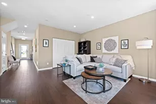 306 E Sawyer Ct, Royersford, PA 19468 - Photo 5