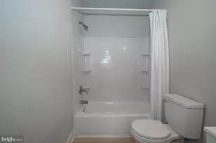 122 E 3rd St, Pottstown, PA 19464 - Photo 13