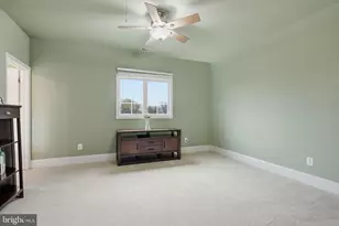 9 Goldfinch Cir, Phoenixville, PA 19460 - Photo 43