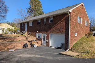 3464 Hillcroft Rd, Huntingdon Valley, PA 19006 - Photo 5