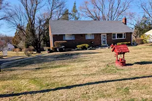 3464 Hillcroft Rd, Huntingdon Valley, PA 19006 - Photo 3