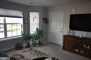 3032 Goshen Dr, Pennsburg, PA 18073 - Photo 3