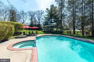 1633 Grasshopper Ln, Lower Gwynedd, PA 19002 - Photo 9